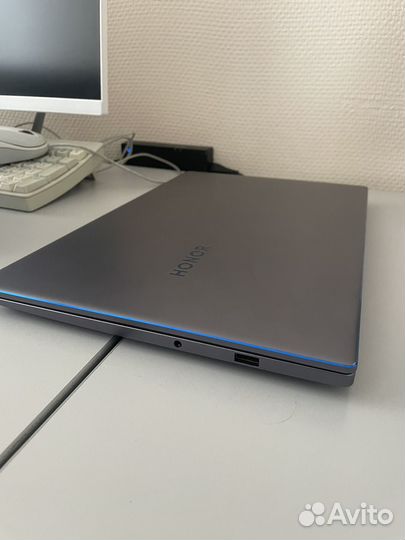 Honor MagicBook 15 ryzen 5 5500g