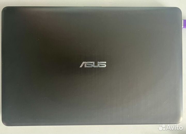 Ноутбук asus