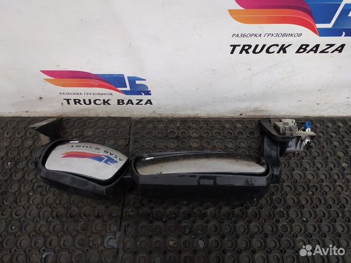 Зеркало заднего вида левое Iveco Stralis