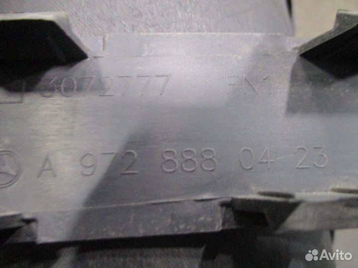 Накладка решетки радиатора Mercedes-Benz A97288804