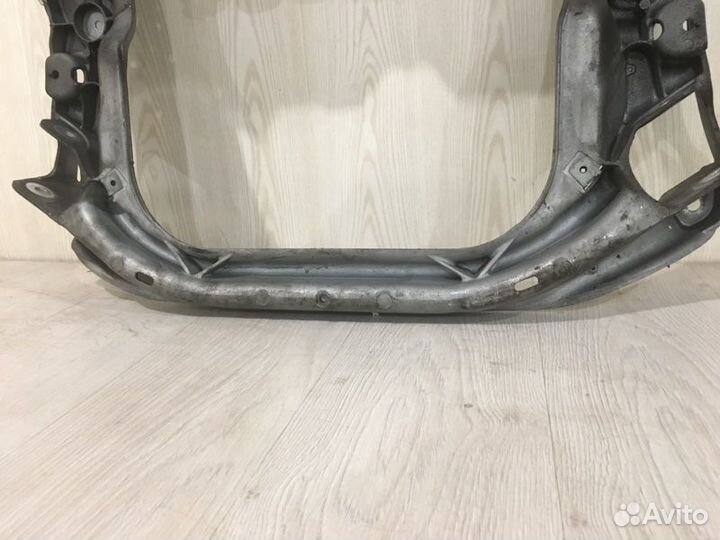 Подрамник передний Mercedes Benz S500 W220