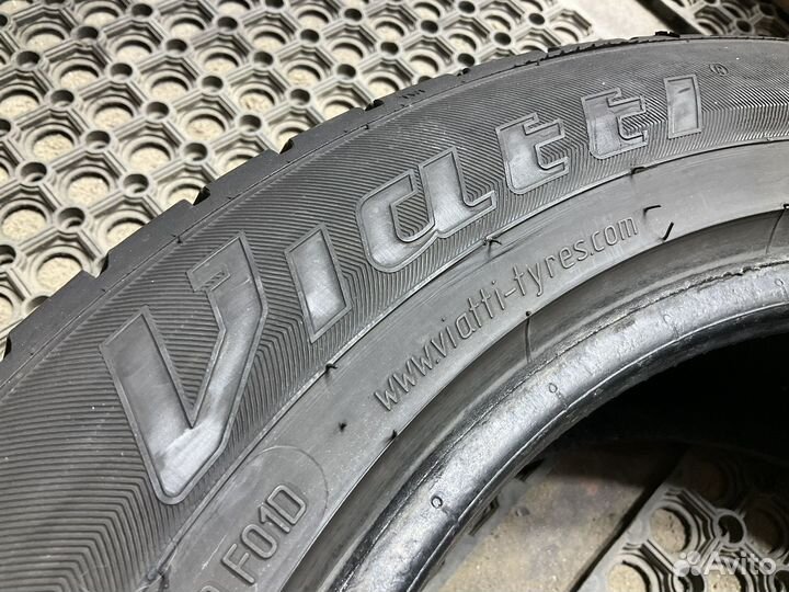 Viatti Strada Asimmetrico V-130 205/55 R16