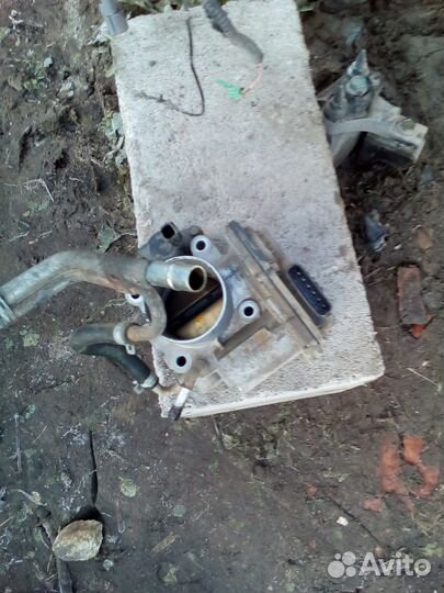 Дроссельная заслонка на Хонда Цивик 4д от 2006г