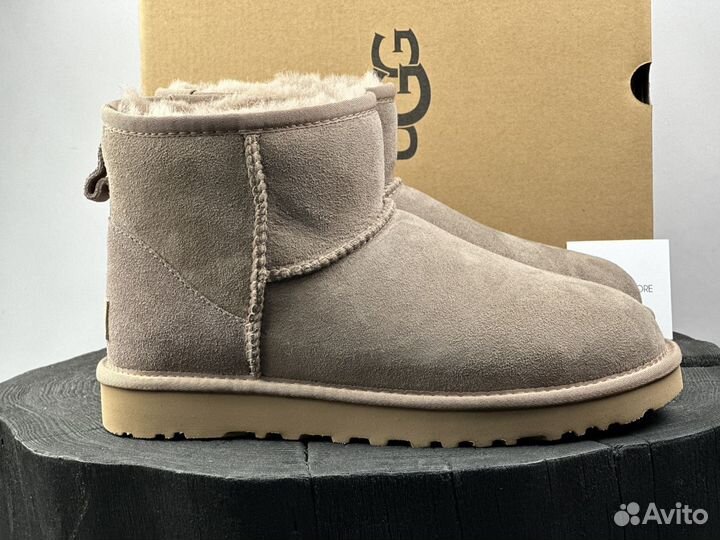 Угги UGG Classic Mini Cappuccino женские