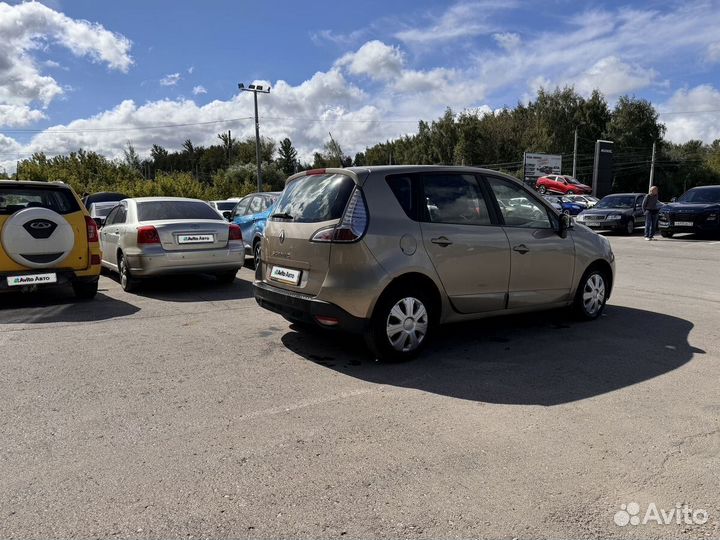 Renault Scenic 1.6 МТ, 2013, 333 000 км