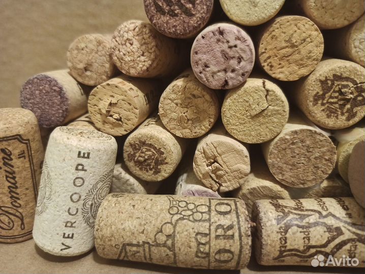 Пробки от Вина, Коньяка и Шампанского. 192 шт