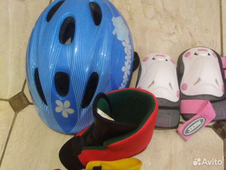 Ролики р. 25-27, шлем, защита