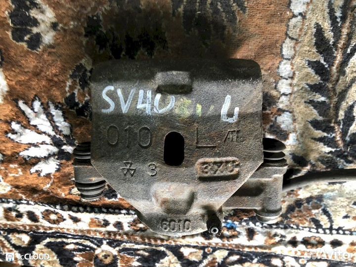 Суппорт на toyota camry SV40