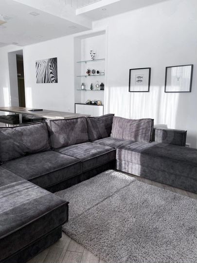 Дом 458 м² на участке 15 сот.