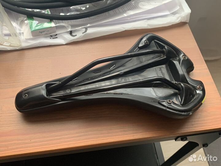 Седло велосипедное от Outleap