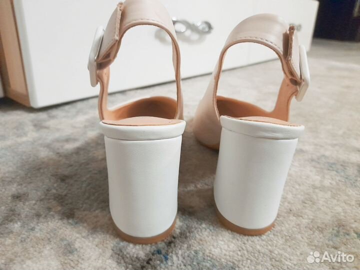 Туфли женские