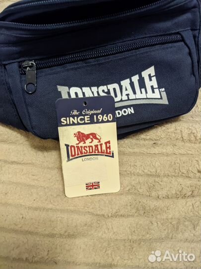 Сумка на пояс lonsdale