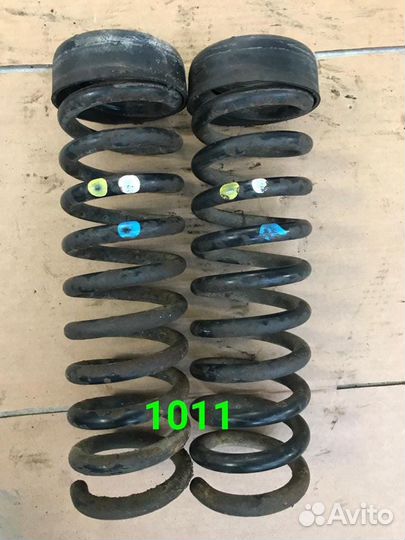 Пружины задние Мерседес W124(1011)