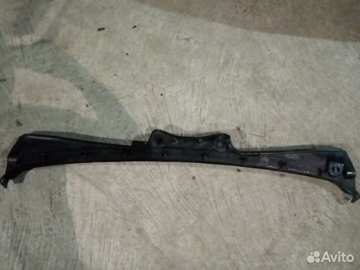 Планка обтекателя BMW 5 E60/E61