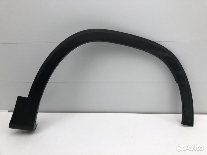 Накладка переднего крыла правого Mercedes-Benz GLB