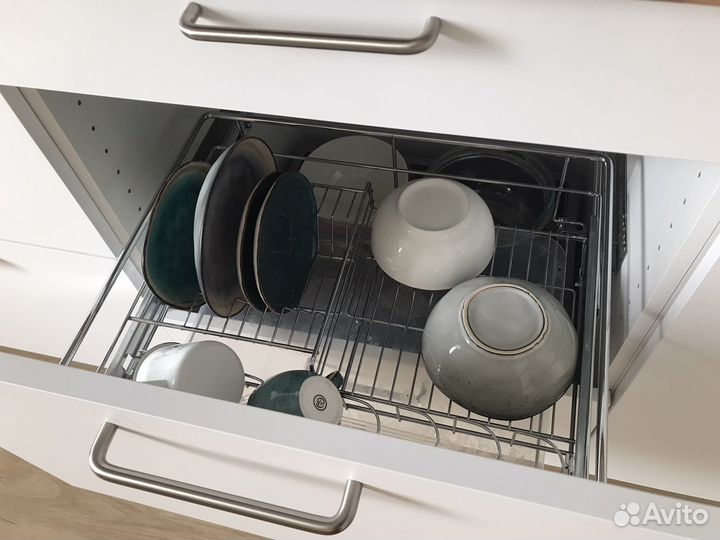 Выдвижная сушка в шкаф 60х60 см