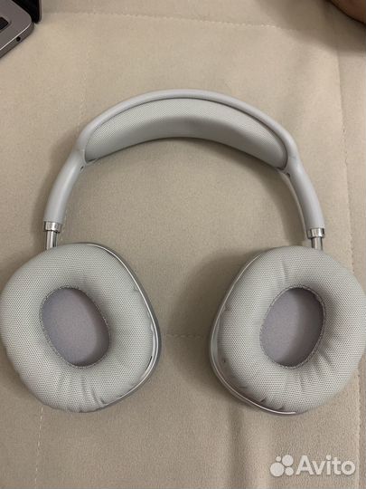 Беспроводные наушники