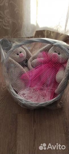 Заяц вязаный