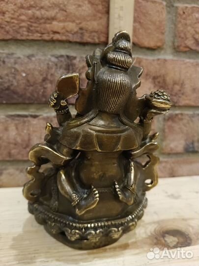 Будда бронза наводящий страх