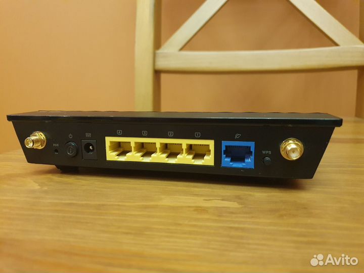 Роутер Asus RT-N12 (rev. D1)
