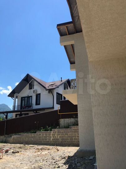 Коттедж 200 м² на участке 5 сот.