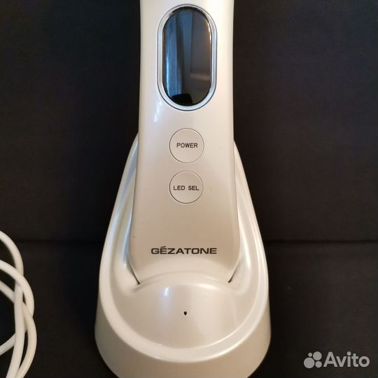 Массажер для ухода за кожей лица Mezolight M9910