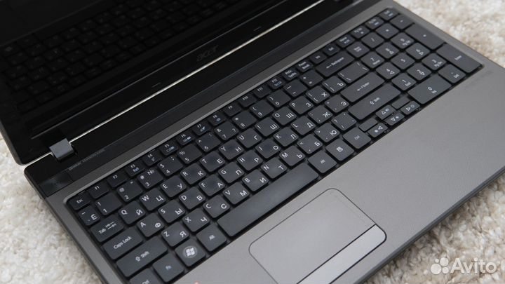 Ноутбук Acer 5560