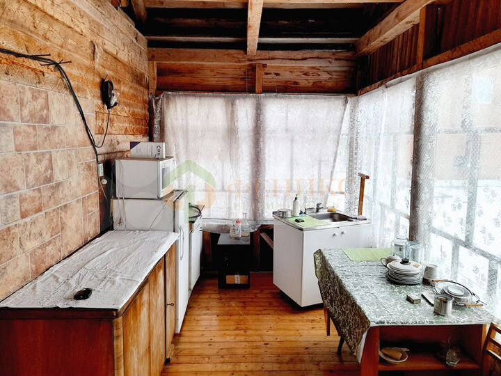 Дача 30 м² на участке 6 сот.