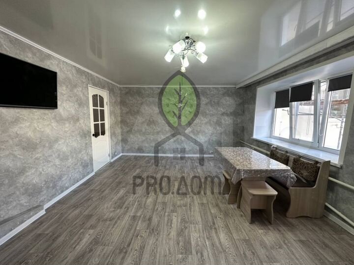 3-к. квартира, 70,1 м², 2/5 эт.