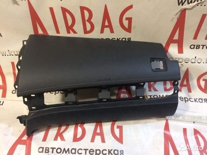 Ремонт торпеды Toyota Camry (со строчкой)