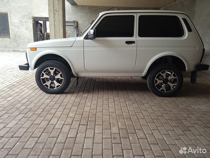 ВАЗ Niva Travel 1.7 МТ, 2023, 1 000 км