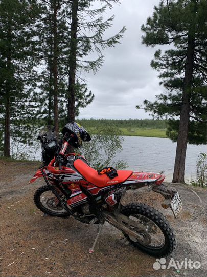 Honda crf 250 rally