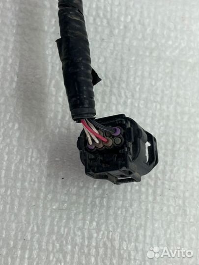 Штекер дистроника передний Toyota Camry V70/V75