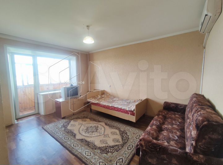 2-к. квартира, 41 м², 8/9 эт.