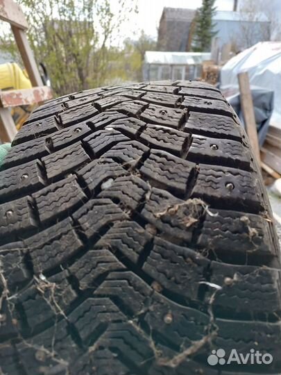 Michelin X-Ice North 235/40 R18