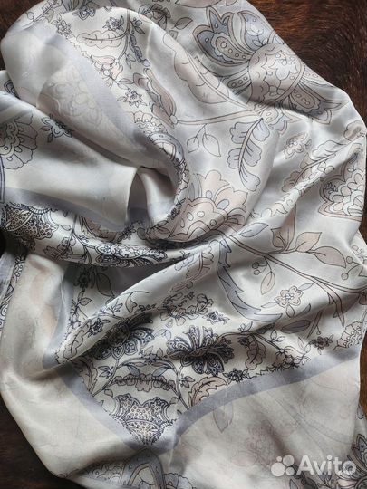Платок шелковый