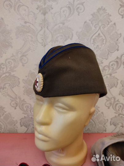 Шлем танкиста пилотки фляжка СССР