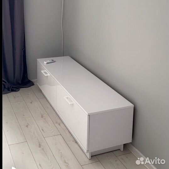 Тумба под тв