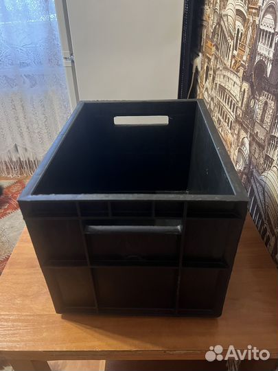 Ящик пластиковый