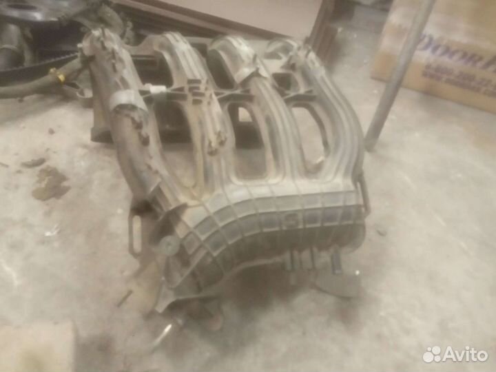 Впускной коллектор ваз 2110(124)