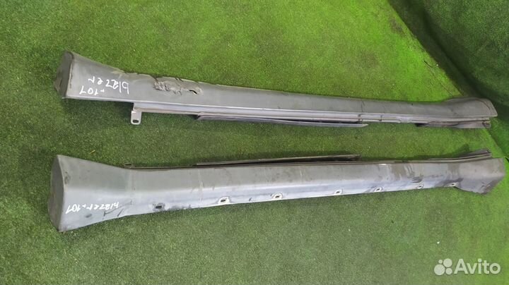 Пороги Комплектом Chevrolet Trailblazer LL8 4.2 L