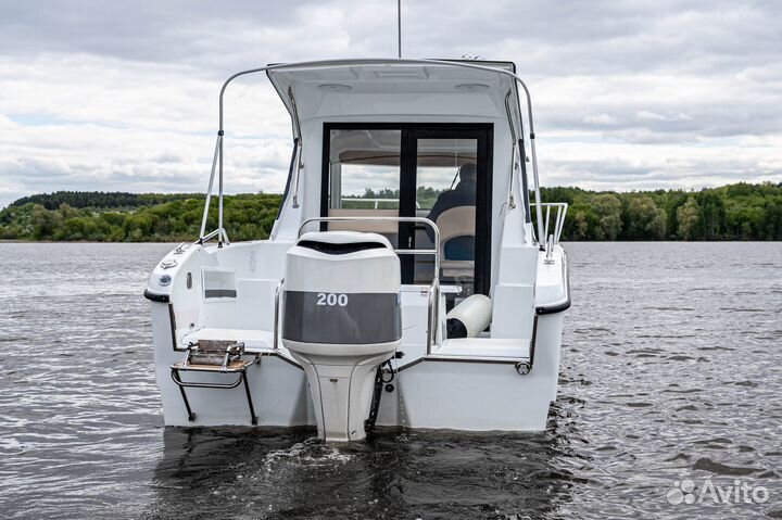 Катер 23 2.0 Velvette