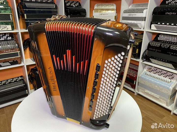 Баян Beltuna leader (Италия)