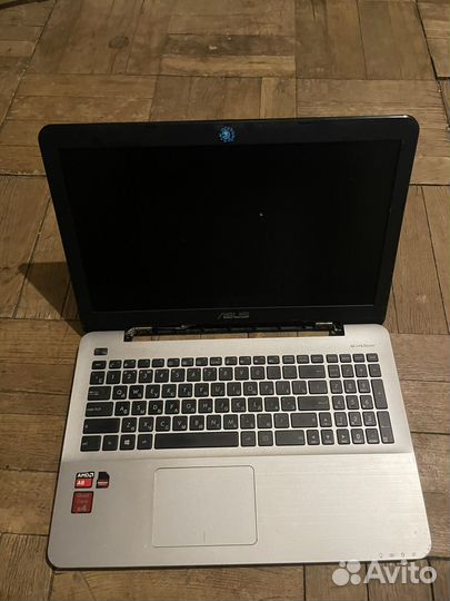 Ноутбук на запчасти