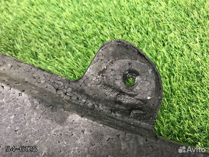 Уплотнитель подкрылка левый Audi A6 C6