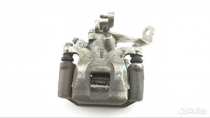 Суппорт задний правый Mazda 3 BM 2016