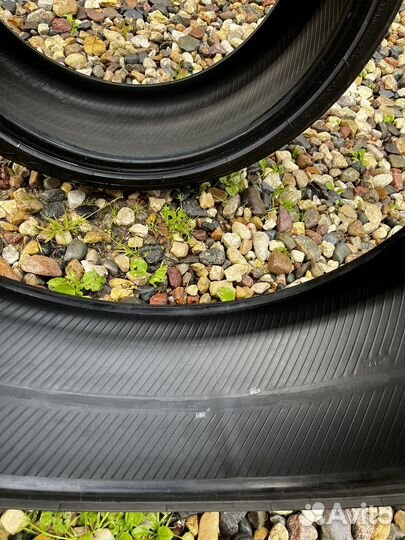 Toyo DRB 245/35 R20 95W