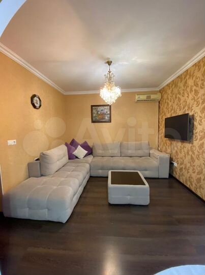 2-к. квартира, 50 м², 3/9 эт.