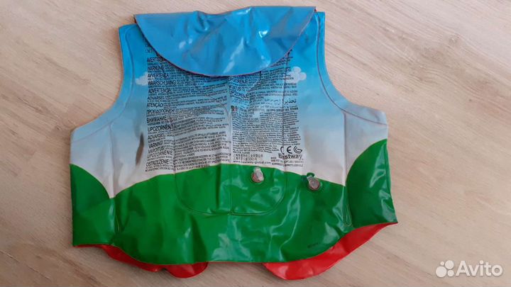 Детский жилет для плавания