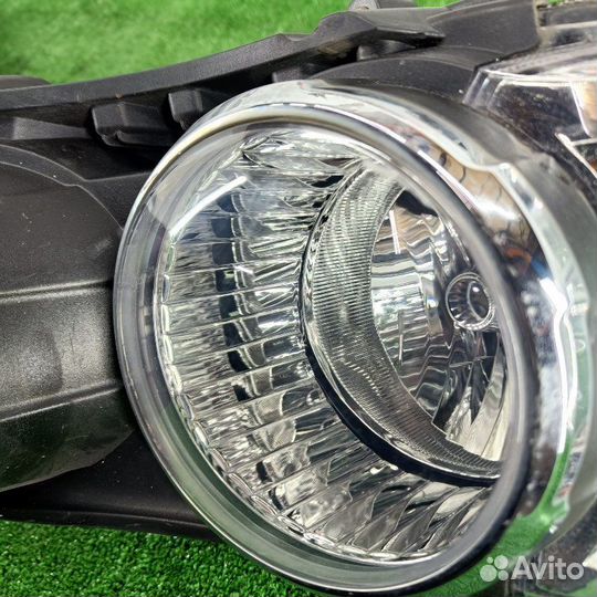 Фара галоген левая Chevrolet Aveo T300 2011-2015